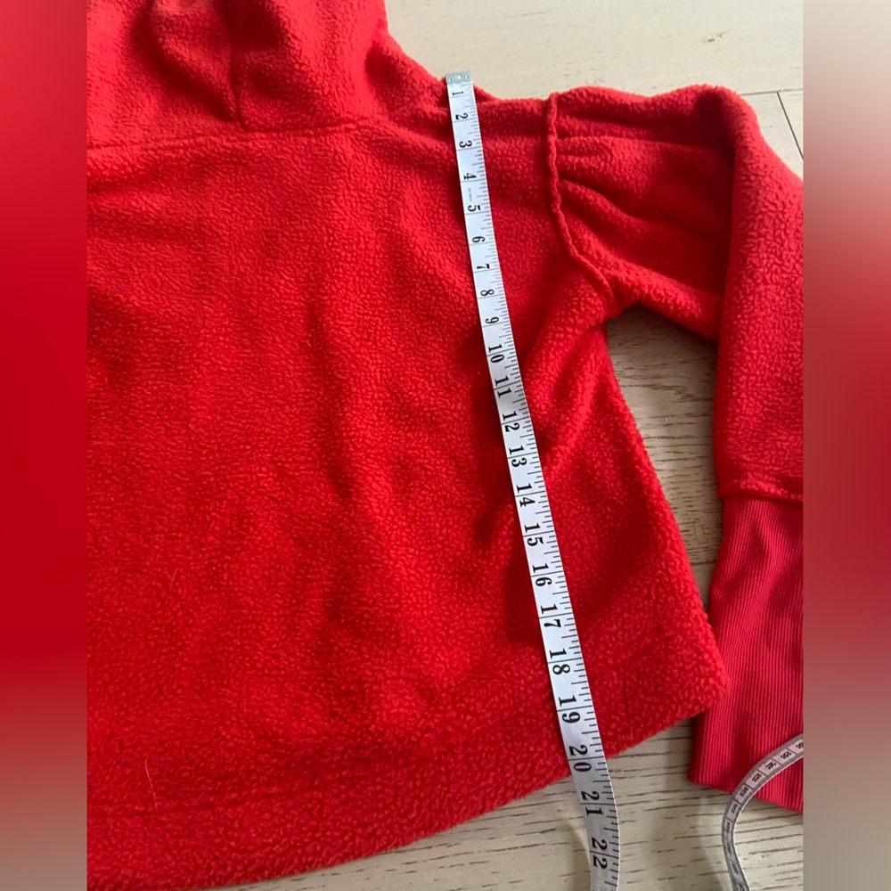 Free People Poppy Cropped Fleece 1/4 Zip XS Red Lightweight Pullover EUC - Picture 8 of 9